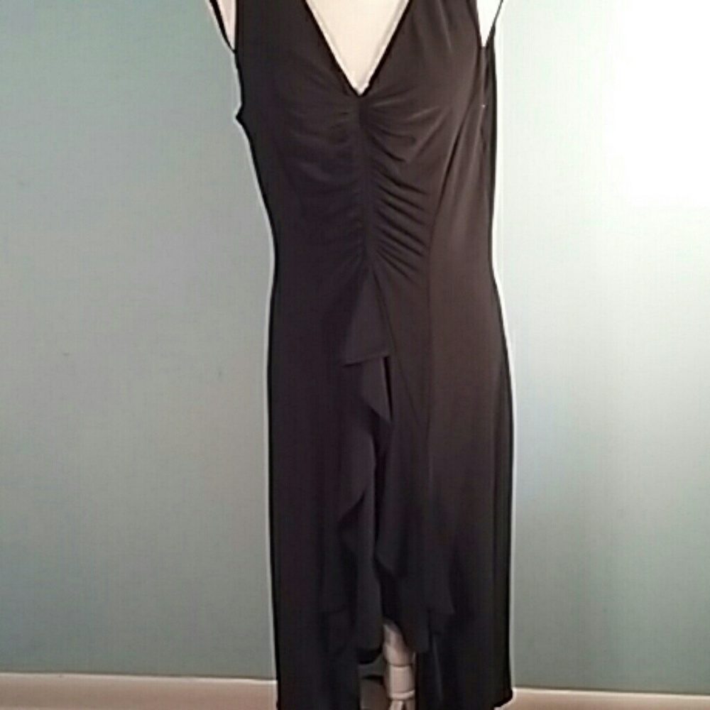 Taylor nwt black ruched flowy MIDI formal dress